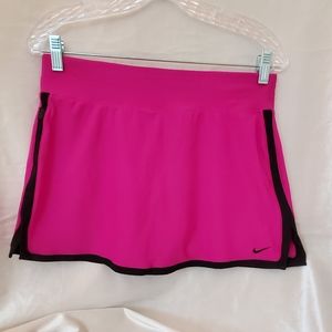 Nike Dry-Fit tennis skirt/skort size SM
